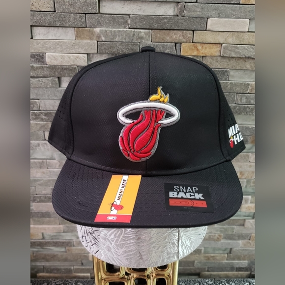 New heat snapback - Picture 3 of 5
